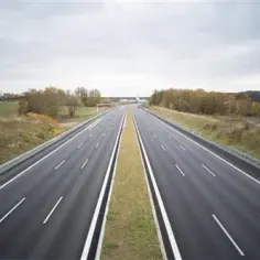 Jakie pojazdy na autostradzie? Sprawdź, co możesz wziąć ze sobą