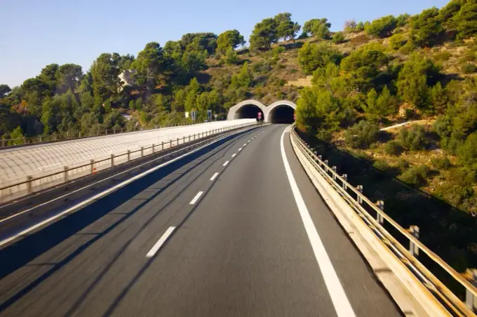 Autostrady we Włoszech czy płatne? Oto, co musisz wiedzieć o opłatach